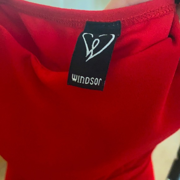 Strapless Red Windsor Top 💋 - Picture 2 of 3